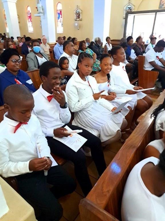 First Holly Communion - The communicants 2