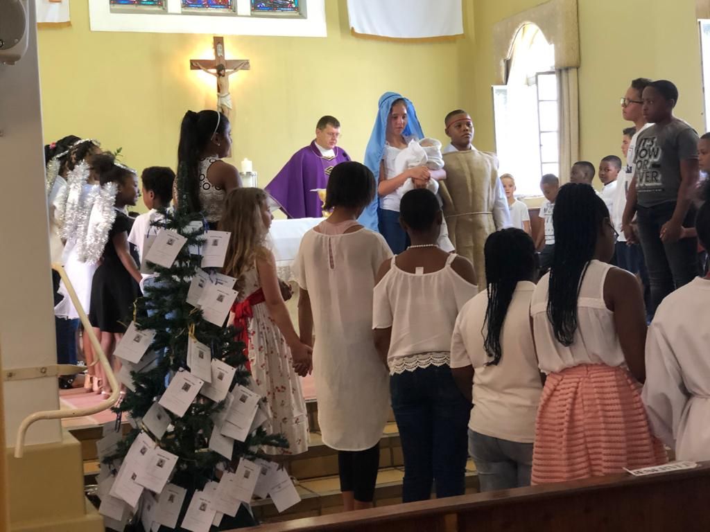 Christmas Carols Regina Pacis